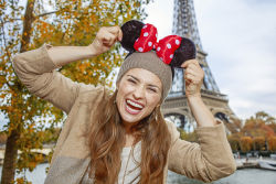 追随奈飞(NFLX.US) 迪士尼(DIS.US)旗下Disney+将于6月开始打击密码共享行为