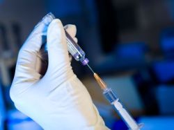 Calliditas Therapeutics(CALT.US)肾病新药获FDA完全批准