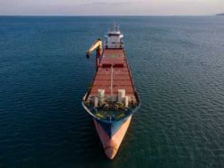 美国组建联合护航行动后 马士基(AMKBY.US)准备恢复红海航运
