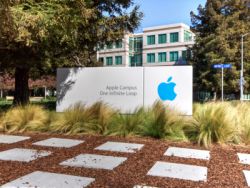 苹果(AAPL.US)市值三天蒸发6370亿美元 关税风险吓退多头