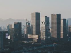 国泰君安：股市企稳持股过节 看好春节-两会反弹窗口