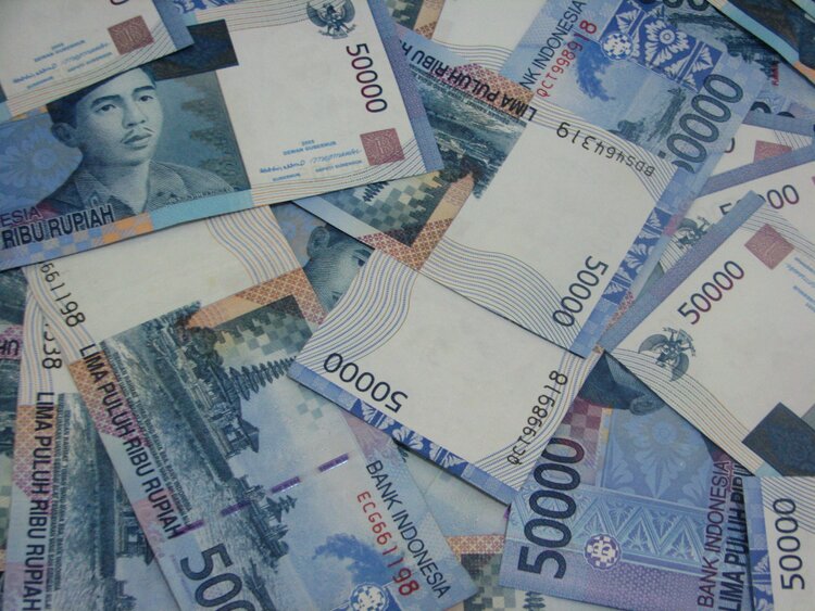 USD/IDR Melayang di Dekat Level 16.250-an di Tengah Tipisnya Volume Perdagangan